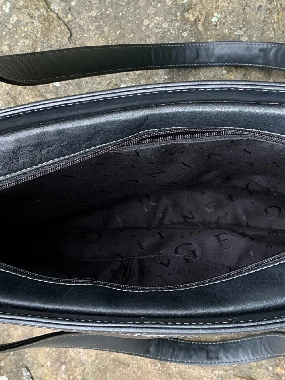 Levenger Black Leather Laptop Computer Tote Bag Women’s Business Work